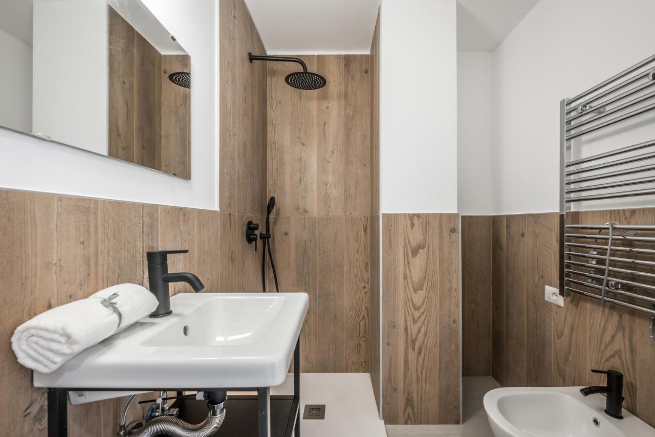 Jj6 Loreto-Duomo - Esclusive - Chic - Luxury Mediolan Zewnętrze zdjęcie